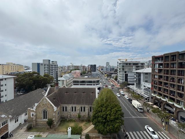 2 Bedroom Property for Sale in Sea Point Western Cape
